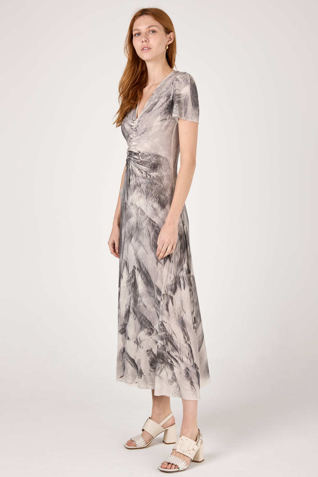 Cracked Effect Ribbed Long Dress in Mercurio and Nero