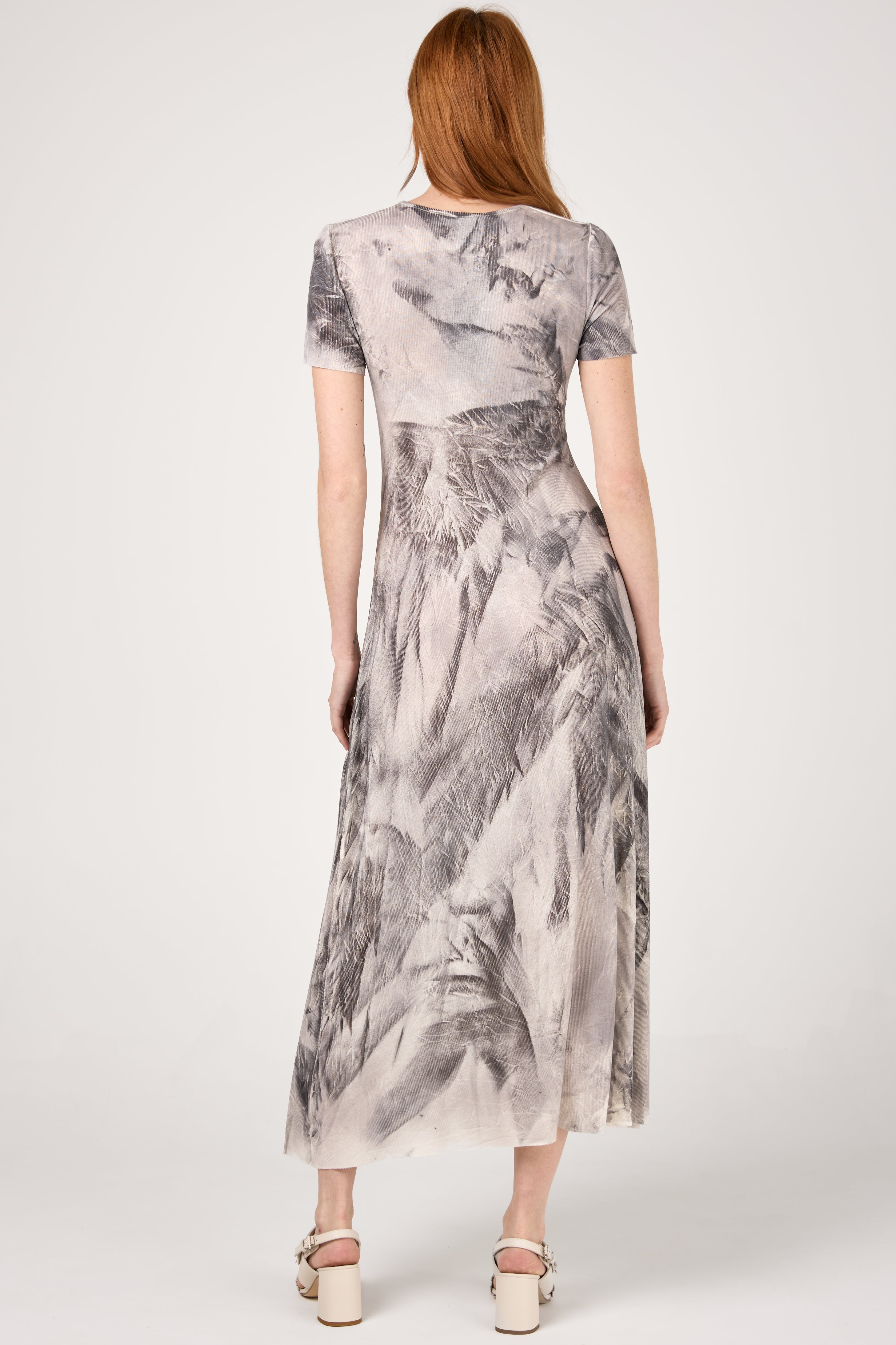 Cracked Effect Ribbed Long Dress in Mercurio and Nero