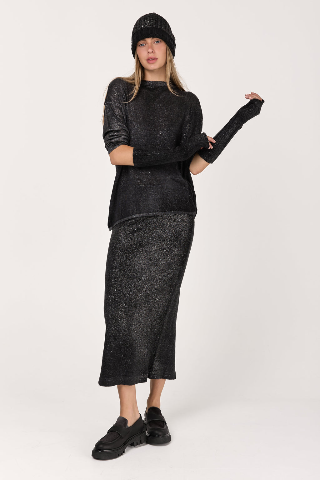 Star Dust Effect Ultralight Cashmere Skirt in Nero