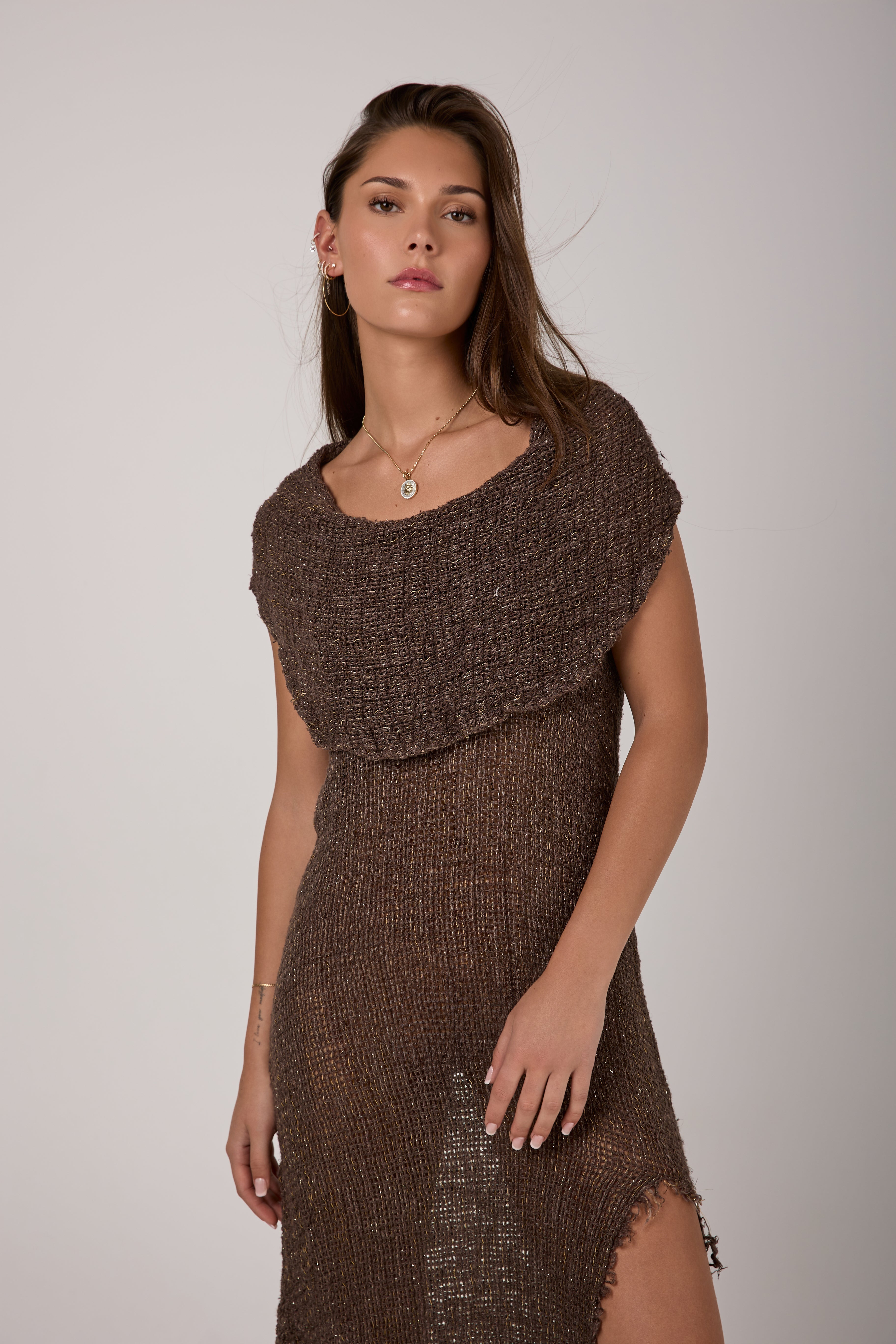 Vestito Iris Campagna Louvre Linen Dress in Carrubo