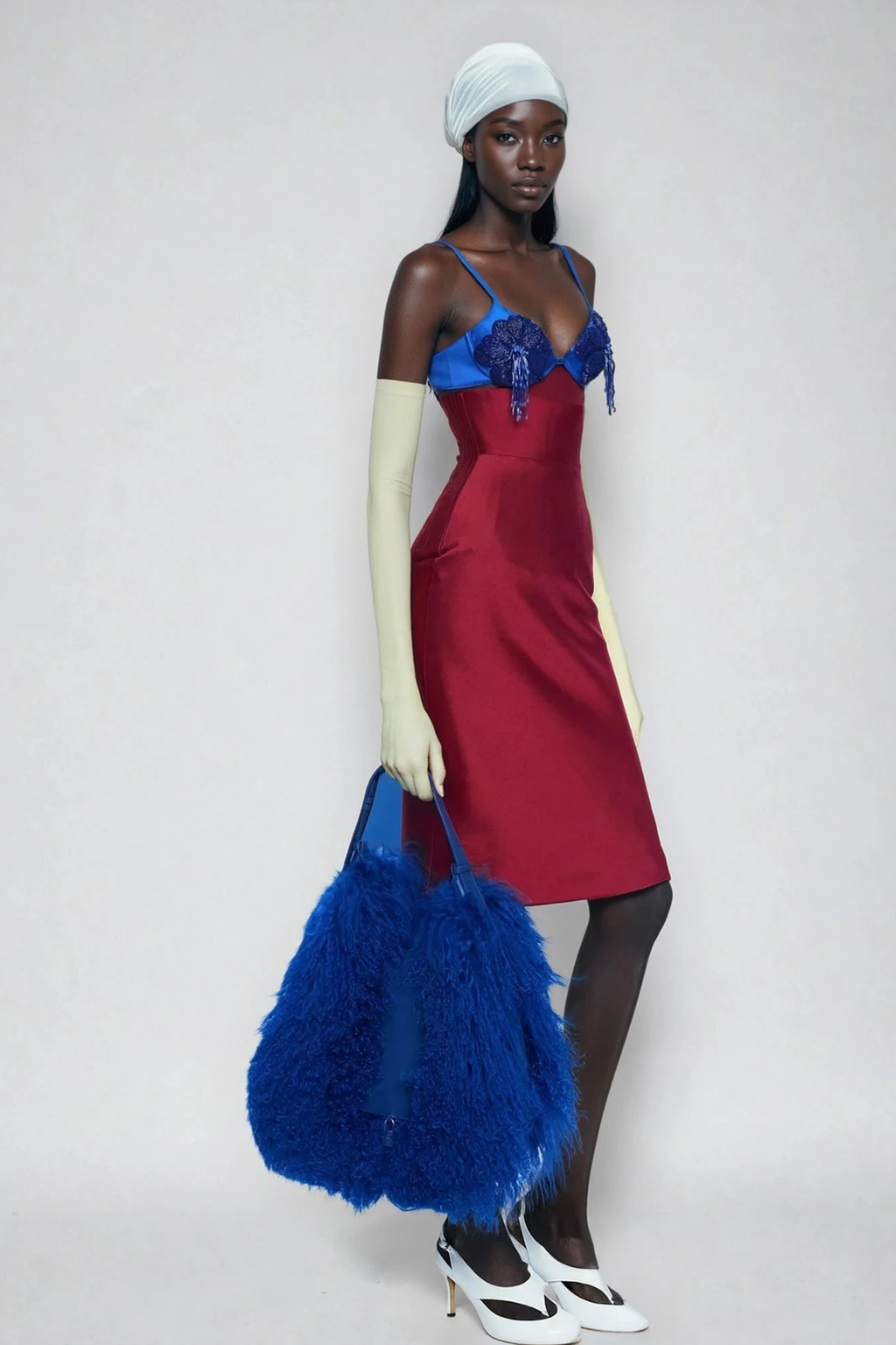 Decebal Deconstruct Embroidered Flower Skirt Set