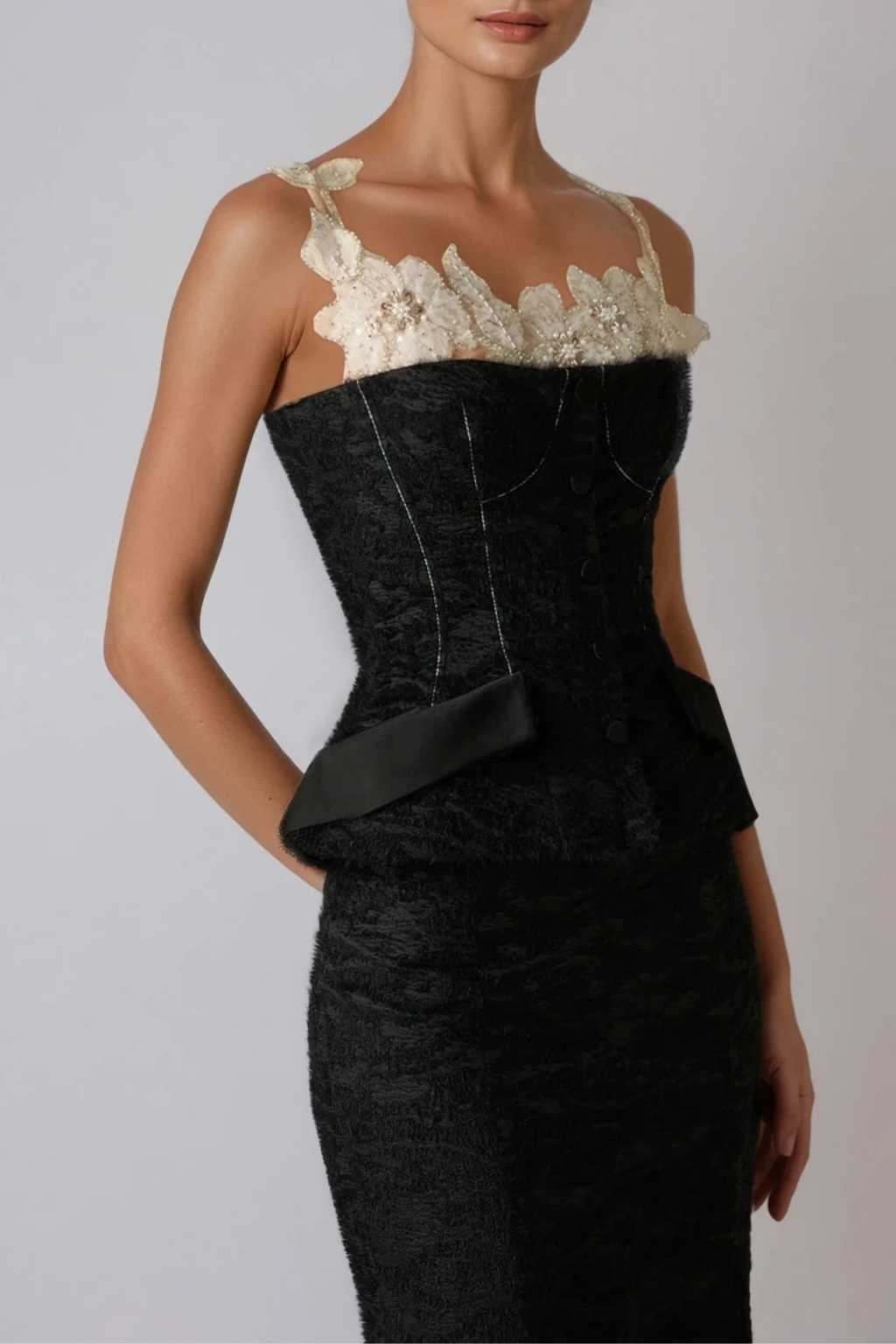 Dieuwer Embroidered Floral Split Skirt Set