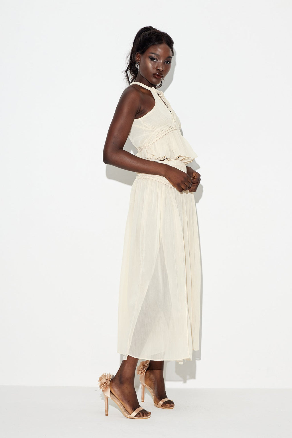 Eadburga Sleeveless Cutout Skirt Set