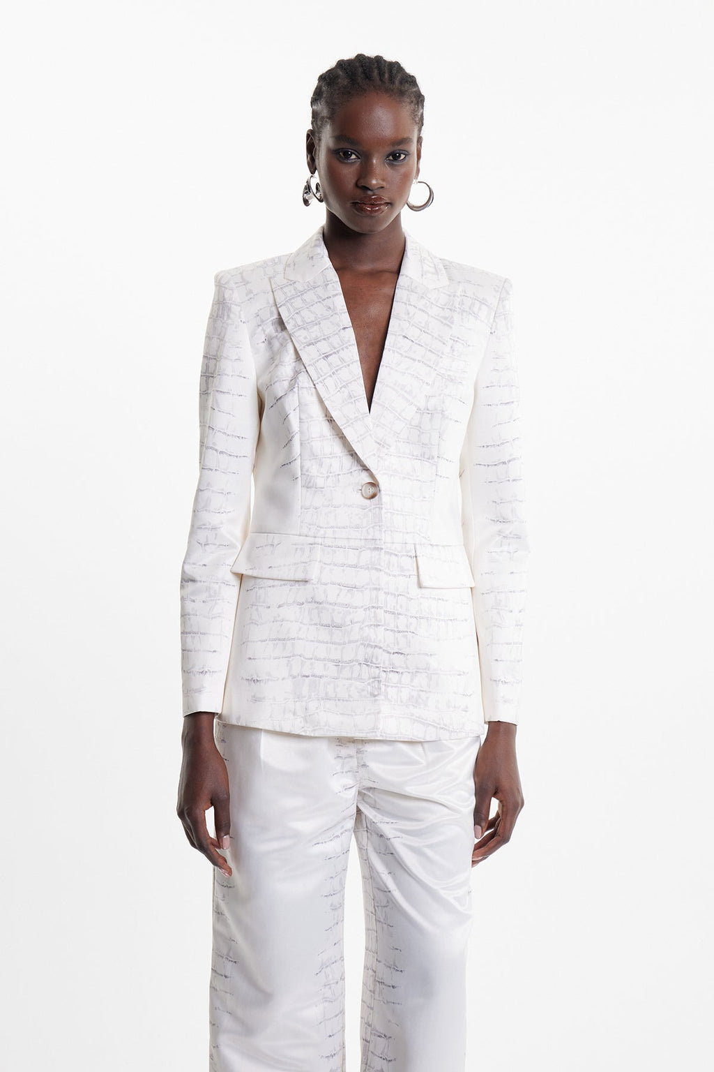 Ejiro Crocodile Print Pants Set