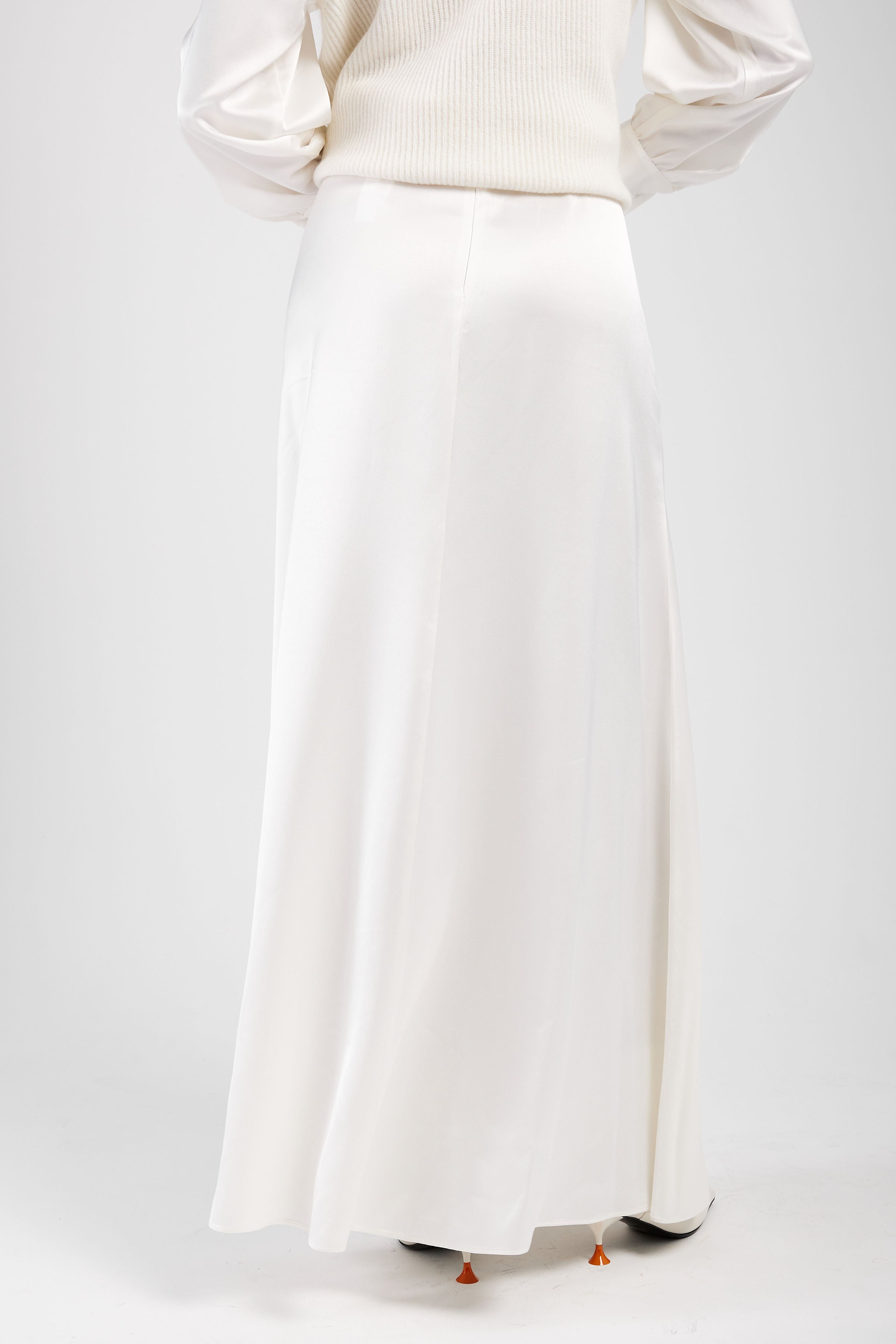 Long Satin Skirt in Raffia