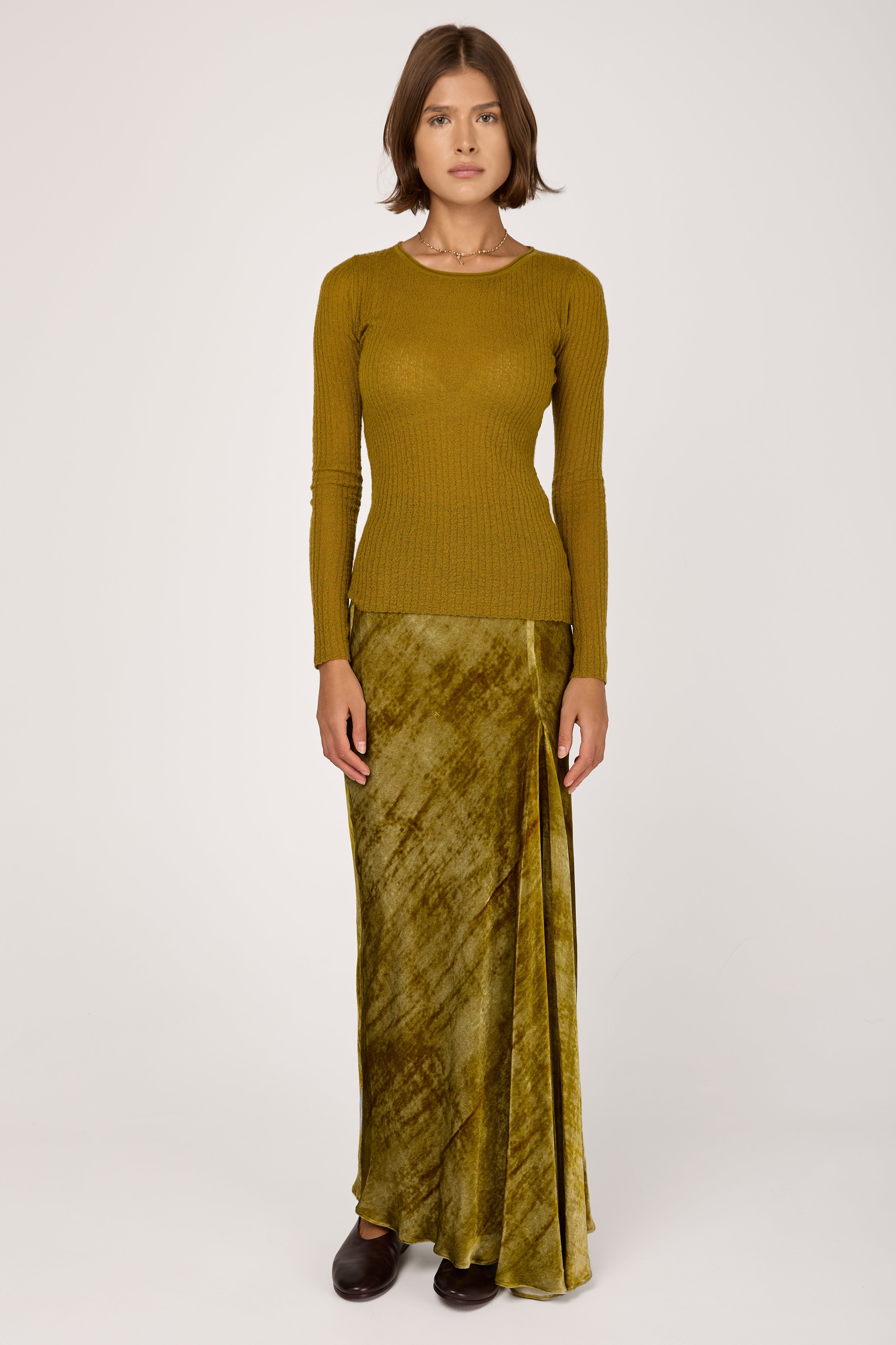 Viscose Silk Woven Skirt in Oliva