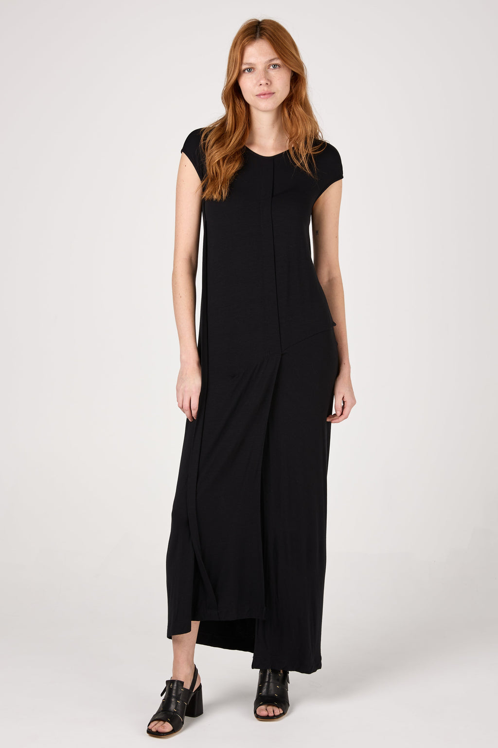 Viscose Woven Midi Dress in Nero