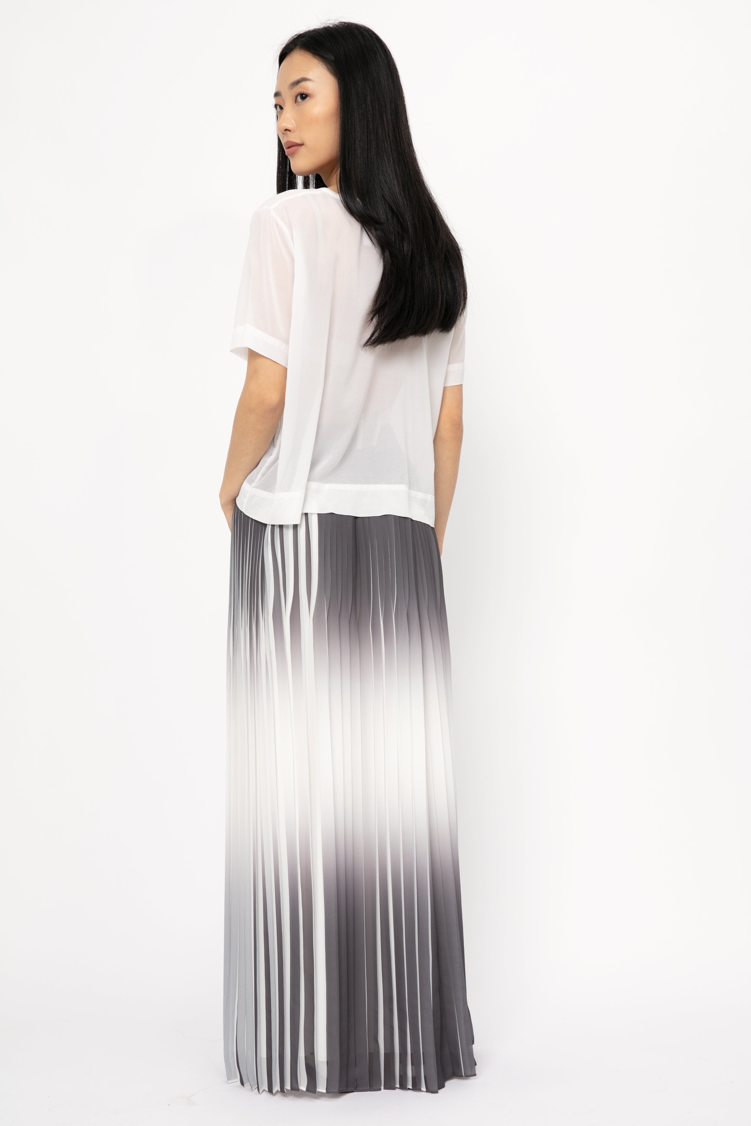 Maxi Plissé Skirt in White and Shadow Blue